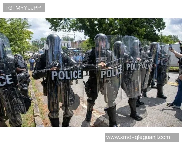 深入分析成都网球队边路渗透战术的优势与应用策略