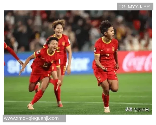 足球明星社交媒体关注名单揭秘引发球迷热议与讨论