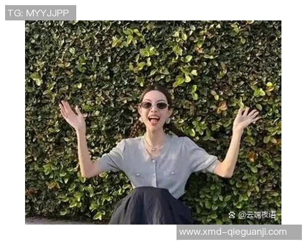 韩国足球明星私服时尚解析他们的穿搭风格与潮流趋势